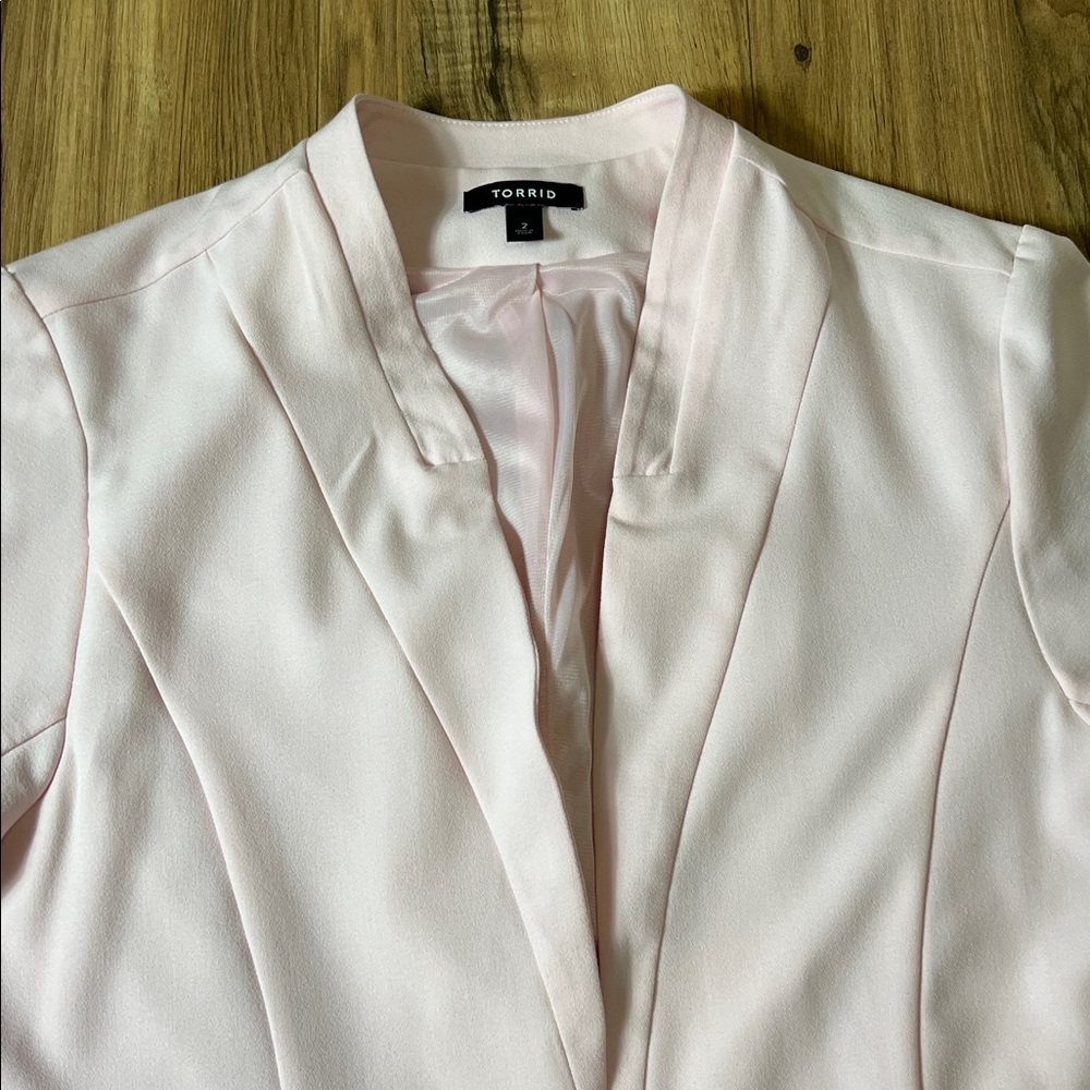 Torrid Light Pink Women's Blazer Open Sz 2 - Picture 7 of 11
